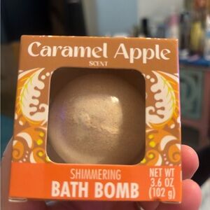 Caramel Apple Shimmering Bath Bomb